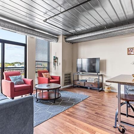 Spacious 2 King Bed Downtown Central To It All アナーバー エクステリア 写真
